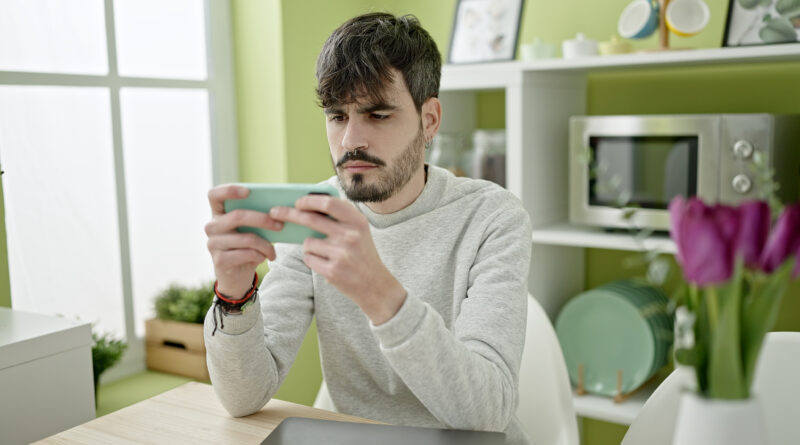 How to Pick the Right Budget Gaming Phone